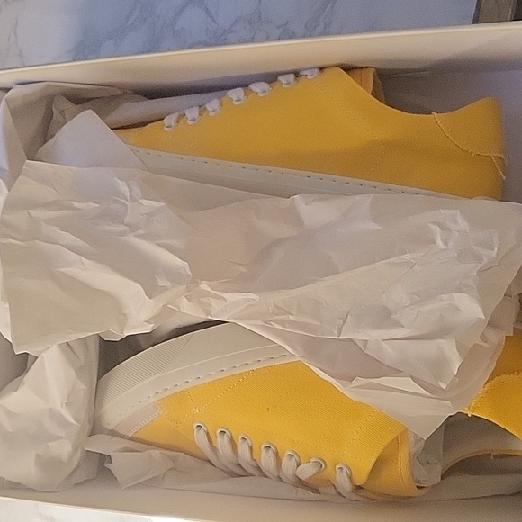 JOHN ELLIOTT HAZE CANVAS LOW TOP SNEAKER CANARY MEN'S SZ 41 - Picture 7 of 17